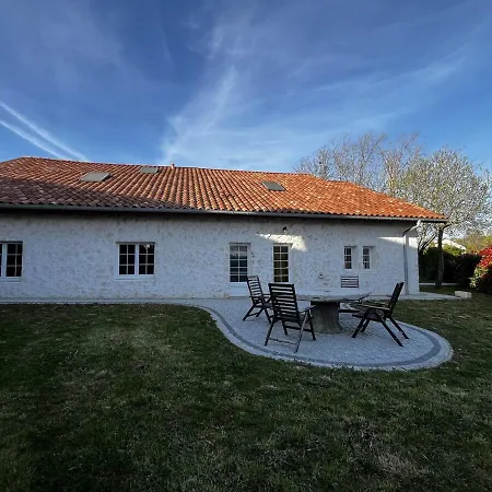 Maison Traditionnelle Basque La Cicerou Villa Guiche