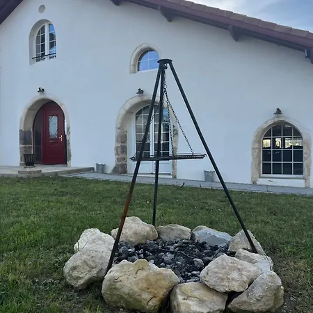 Maison Traditionnelle Basque La Cicerou Villa Guiche